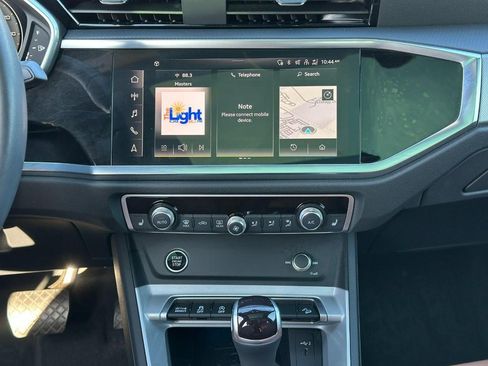 Used 2023 Audi Q3 2.0T Premium Plus image 14