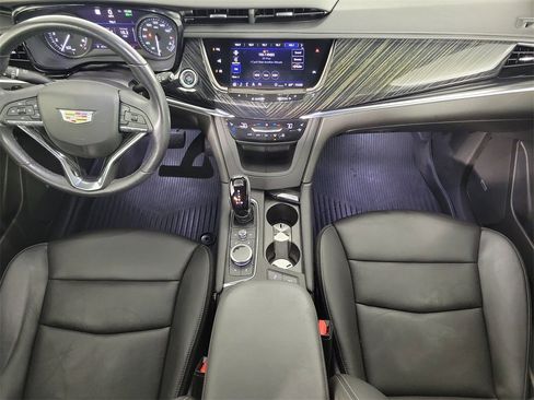 Certified 2023 Cadillac XT6 Premium Luxury w/ Technology Package image 16