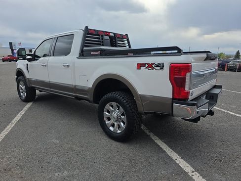 Used 2019 Ford F250 King Ranch w/ King Ranch Ultimate Package AWD/4WD image 5