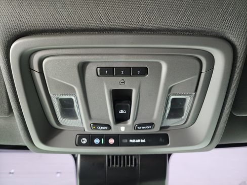 Used 2024 Chevrolet Silverado 2500 LT w/ Z71 Sport Edition image 51