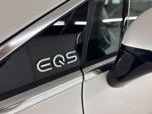 Certified 2023 Mercedes-Benz EQS 580 4MATIC Sedan image 32