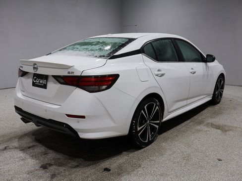 Used 2023 Nissan Sentra SR image 2