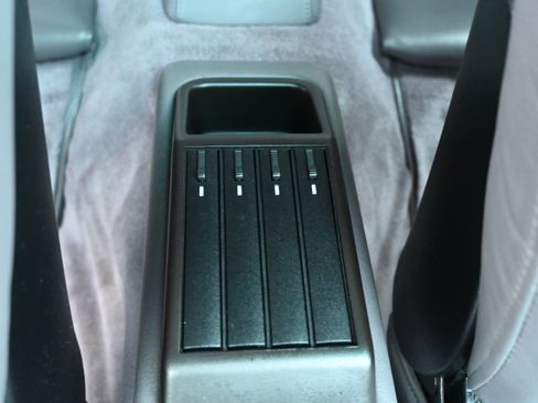 Used 1997 Porsche 911 Carrera 4 image 36