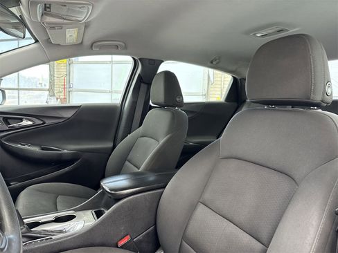 Used 2020 Chevrolet Malibu LT image 10