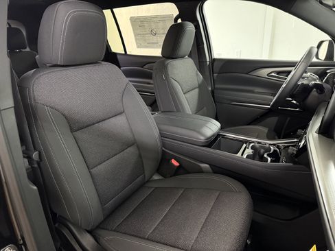 New 2026 Chevrolet Traverse LT image 32