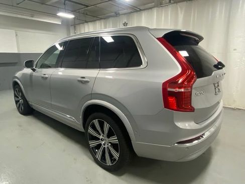 Used 2023 Volvo XC90 B6 Ultimate AWD/4WD image 2