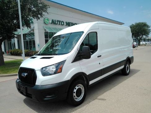 Used 2025 Ford Transit 250 148 Medium Roof RWD image 1