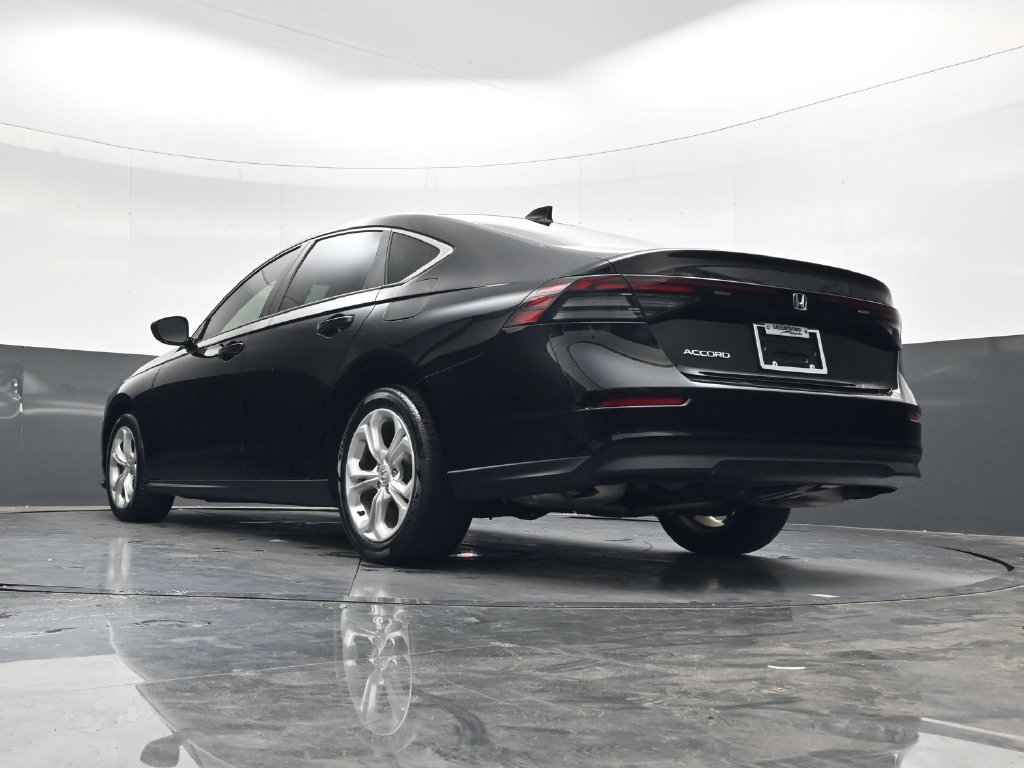 Used 2023 Honda Accord LX image 31