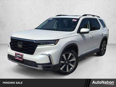 Used 2025 Honda Pilot Touring