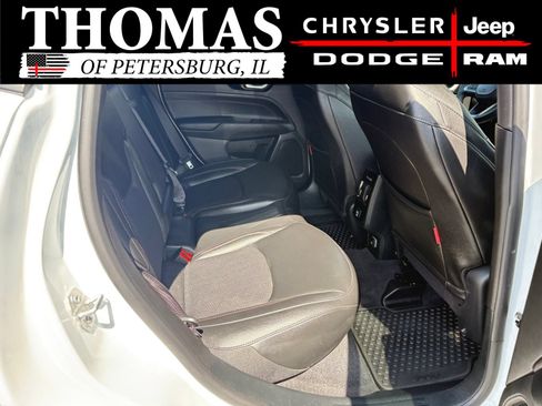 Used 2024 Jeep Compass Trailhawk AWD/4WD image 6