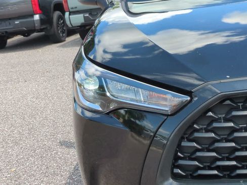 Certified 2023 Toyota Corolla Cross LE AWD/4WD image 10