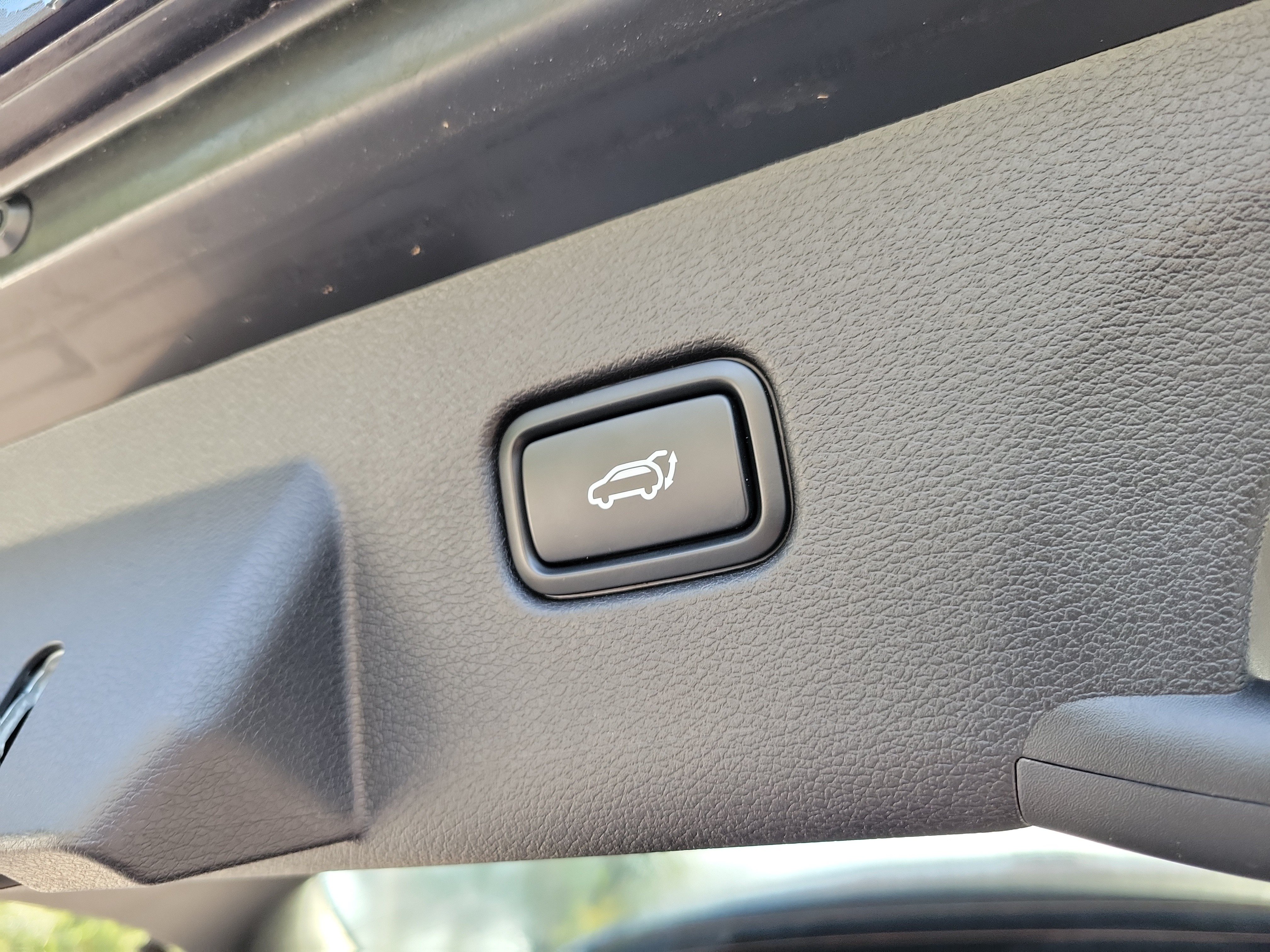 Certified 2025 Kia Sportage X-Pro Prestige AWD/4WD image 11