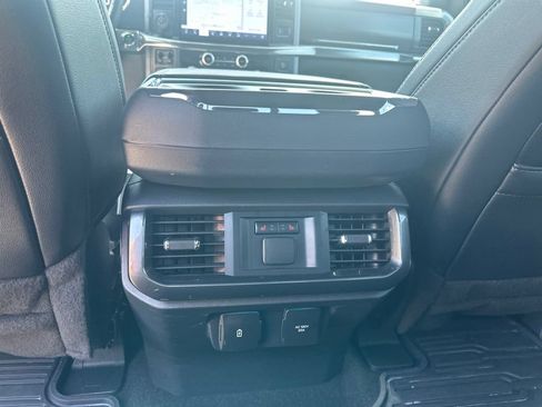 Used 2023 Ford F150 Lariat w/ Equipment Group 502A High AWD/4WD image 31