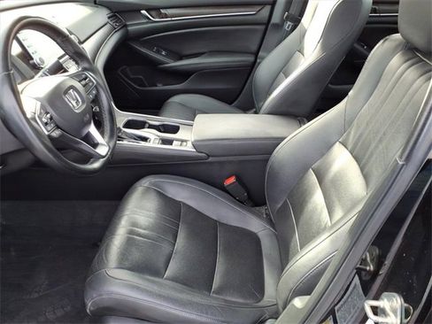 Used 2019 Honda Accord EX-L image 10