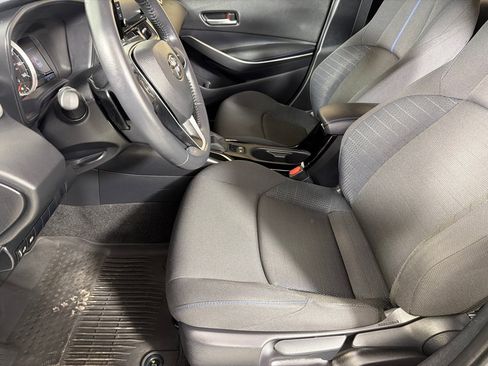 Used 2021 Toyota Corolla SE w/ SE Premium Package FWD image 11