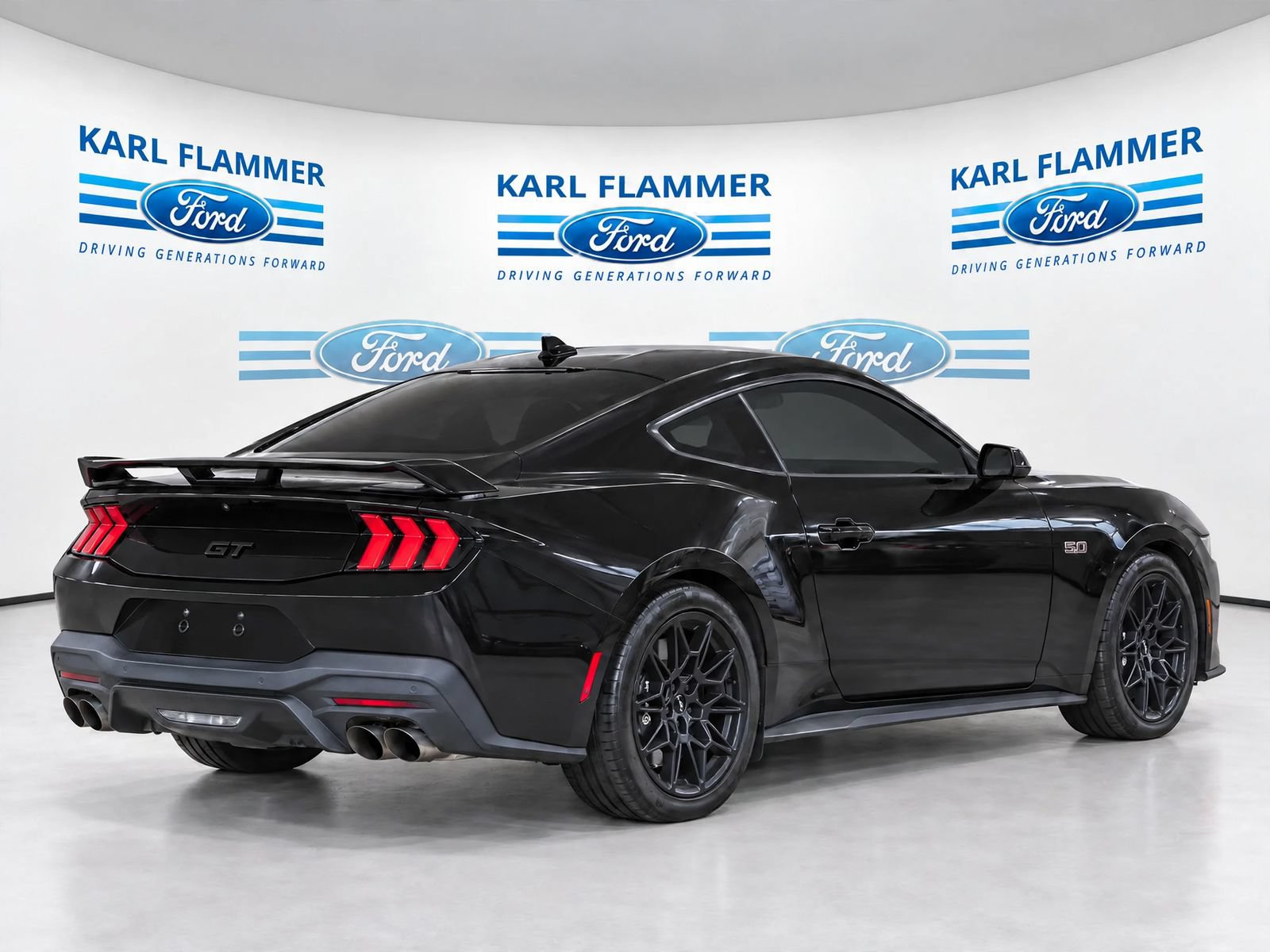 Used 2024 Ford Mustang GT Premium w/ GT Performance Package RWD image 3