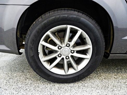 Used 2016 Dodge Grand Caravan SE FWD image 20