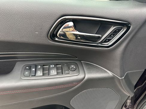 Used 2024 Dodge Durango GT image 11