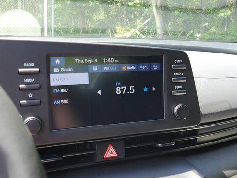 New 2025 Hyundai Elantra Sport image 21