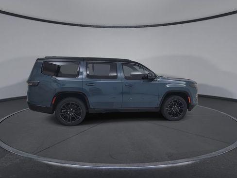 New 2026 Jeep Grand Wagoneer Summit AWD/4WD image 16