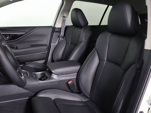 Used 2024 Subaru Outback Touring XT AWD/4WD image 29