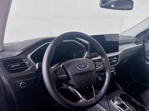 New 2026 Ford Escape Platinum w/ Premium Technology Package image 9