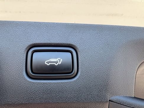 Used 2025 Hyundai Tucson SEL AWD/4WD image 8