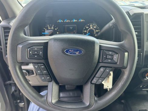 Used 2015 Ford F150 XL w/ Equipment Group 101A Mid AWD/4WD image 13