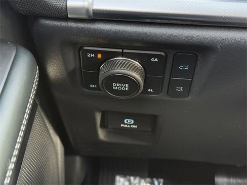 New 2026 Ford Expedition Platinum w/ Stealth Appearance Package image 23