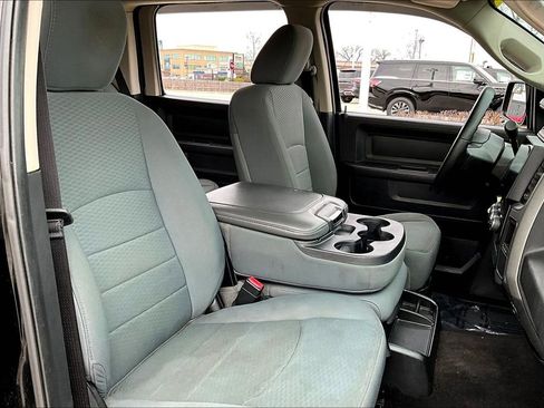 Used 2013 RAM 1500 Express AWD/4WD image 26