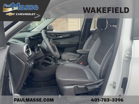 Used 2024 Chevrolet TrailBlazer LT FWD image 16