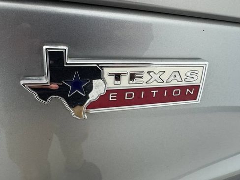 Used 2022 Ford Expedition XLT RWD image 44