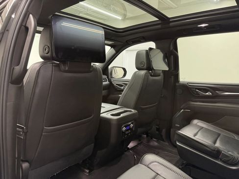 Used 2021 GMC Yukon Denali w/ Denali Premium Package RWD image 17