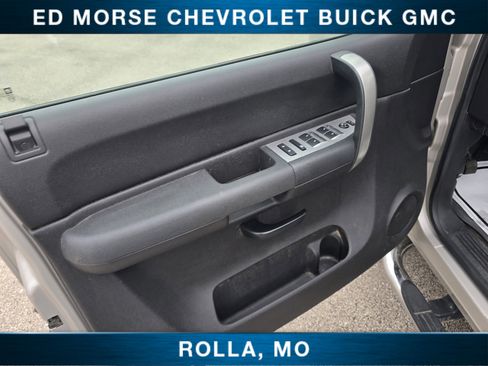 Used 2007 Chevrolet Silverado 1500 LT w/ 1LT Convenience Package AWD/4WD image 16