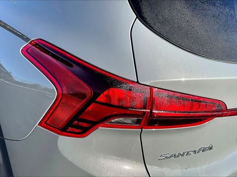 Used 2021 Hyundai Santa Fe SEL FWD image 28