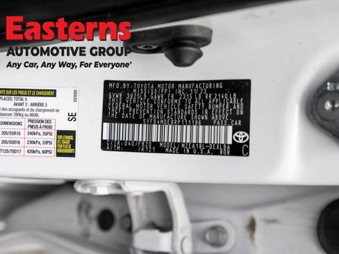 Used 2024 Toyota Corolla LE FWD image 33