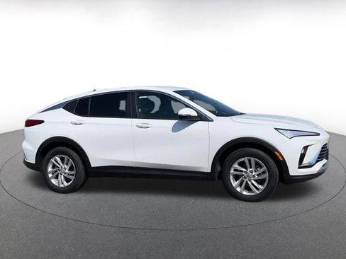 Used 2025 Buick Envista Preferred image 15