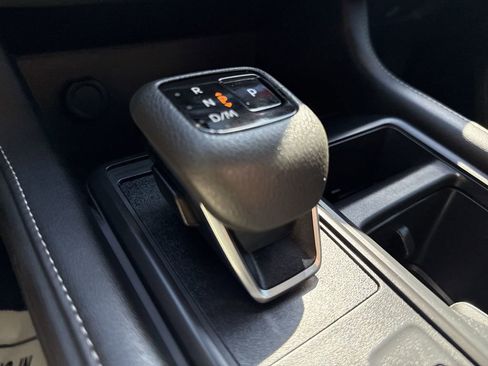 Used 2024 Nissan Pathfinder S w/ Cargo Package image 25