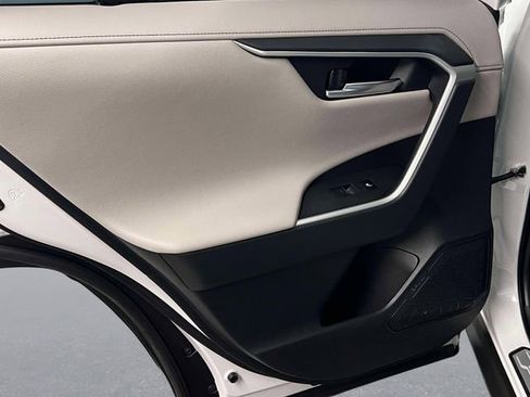 Used 2025 Toyota RAV4 Limited w/ Advanced Technology Package image 11