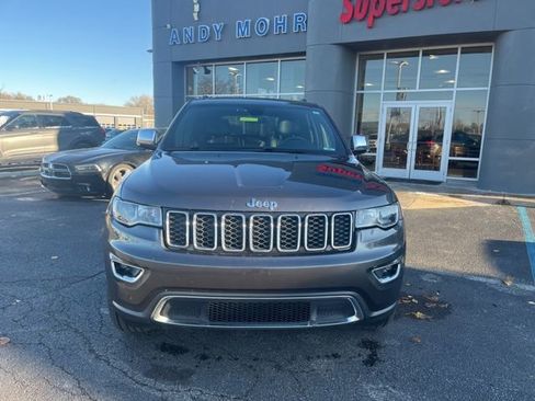 Used 2017 Jeep Grand Cherokee Limited image 13
