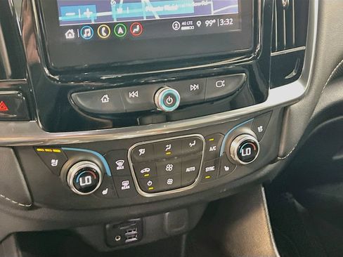 Used 2023 Chevrolet Traverse Premier w/ Redline Edition AWD/4WD image 16