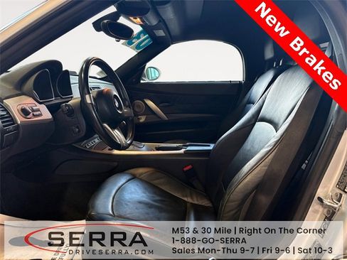 Used 2003 BMW Z4 2.5i image 7