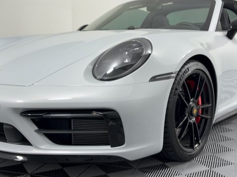Certified 2024 Porsche 911 Targa 4S AWD/4WD image 12