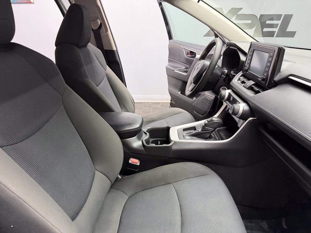 Used 2022 Toyota RAV4 LE FWD image 49