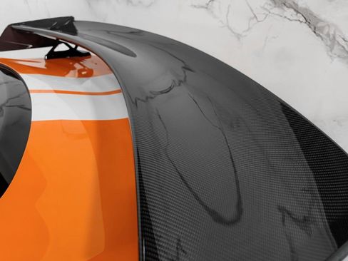 Used 2021 Ford Mustang Shelby GT500 w/ Carbon Fiber Track Pack RWD image 6