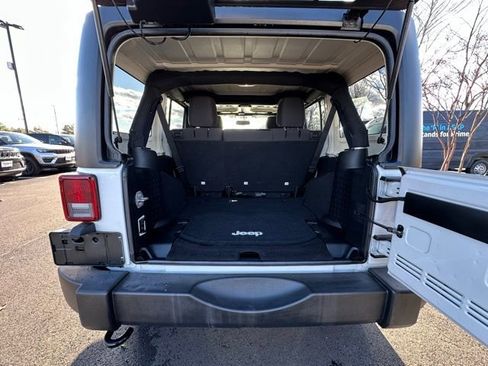 Used 2016 Jeep Wrangler Unlimited Sport w/ Quick Order Package 24S image 15