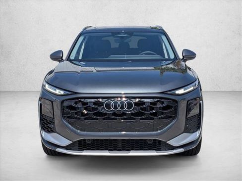 Used 2026 Audi Q3 quattro 2.0T AWD/4WD image 2