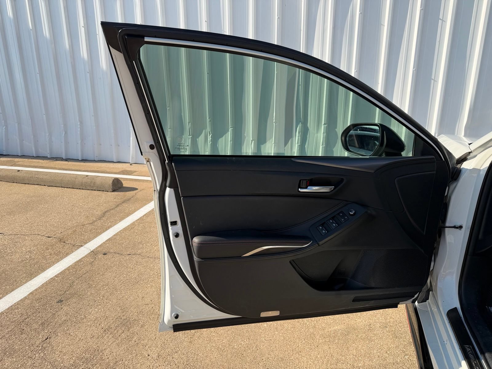 Used 2021 Toyota Avalon TRD FWD image 21