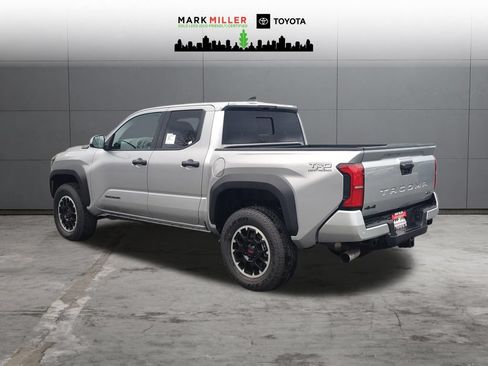 New 2026 Toyota Tacoma TRD Off-Road w/ TRD Off Road Upgrade Package AWD/4WD image 3