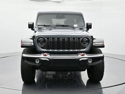 New 2026 Jeep Wrangler Unlimited Rubicon w/ Technology Group